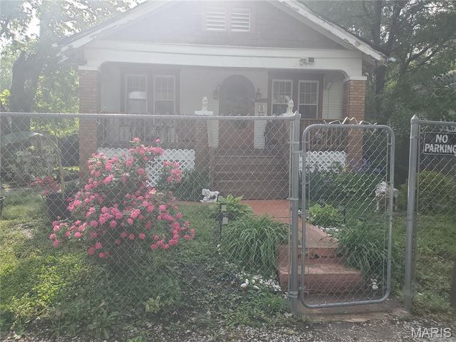 1401 N 54th Street, Washington Park, IL 62204