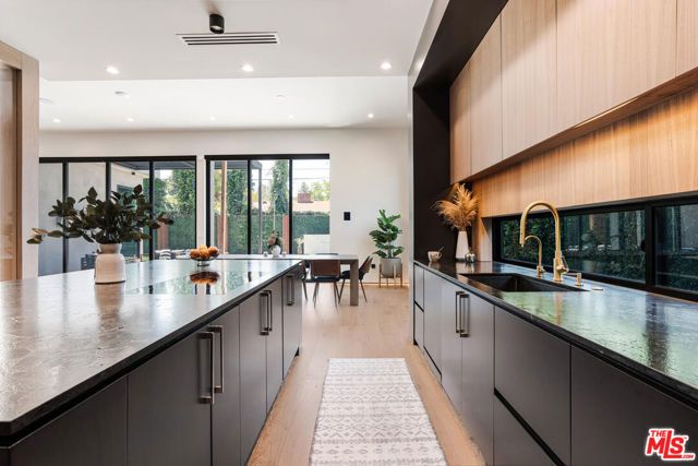 13454 Albers Street, Sherman Oaks, CA 91401