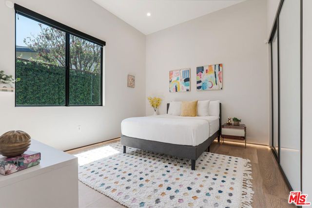 13454 Albers Street, Sherman Oaks, CA 91401