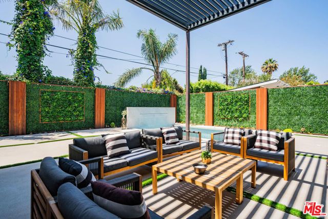 13454 Albers Street, Sherman Oaks, CA 91401