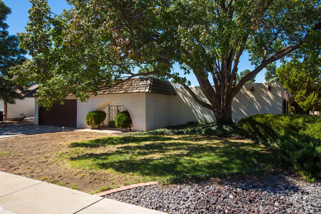 3805 CAMINO DON DIEGO NE, Albuquerque, NM 87111