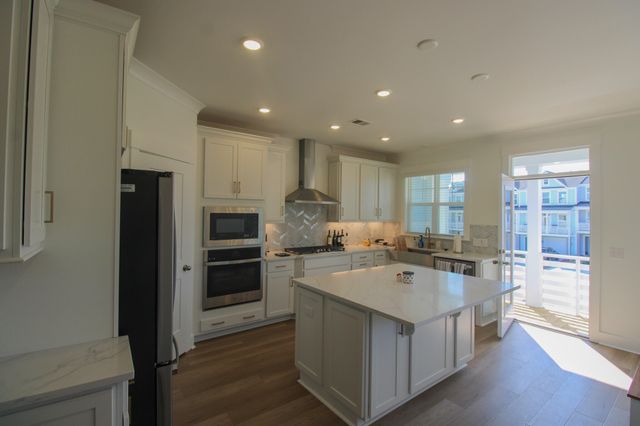 406 Katies Scenic Court, Wando, SC 29492