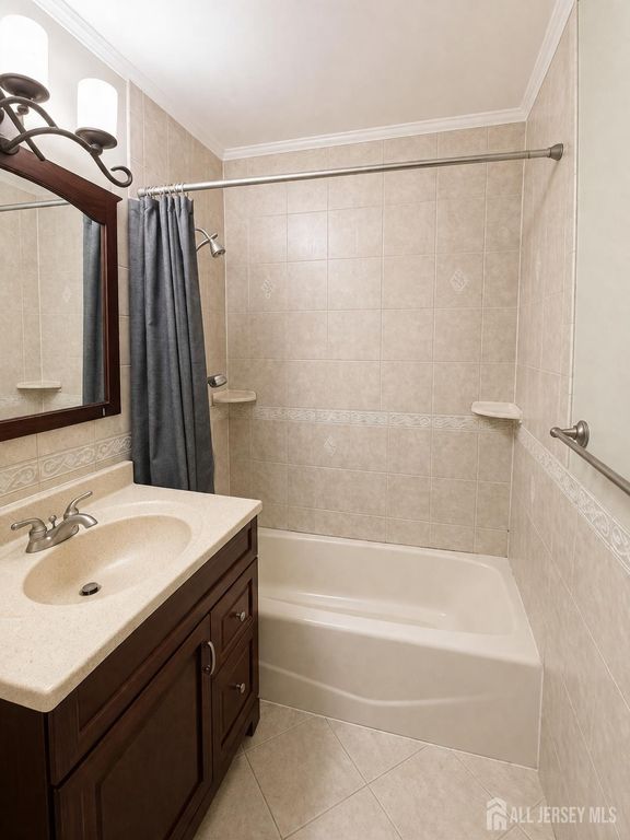 190 College Drive, Edison, NJ 08817