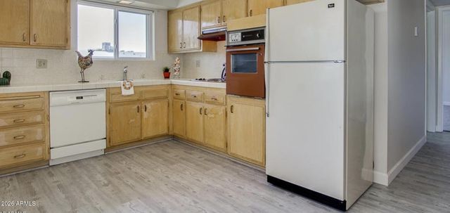 10328 W CLAIR Drive, Sun City, AZ 85351