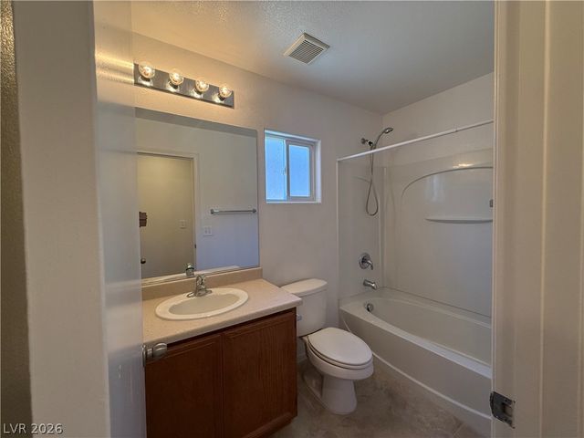 8247 Time Machine Avenue, Las Vegas, NV 89113