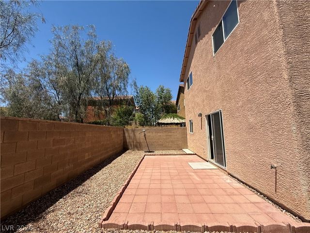 8247 Time Machine Avenue, Las Vegas, NV 89113