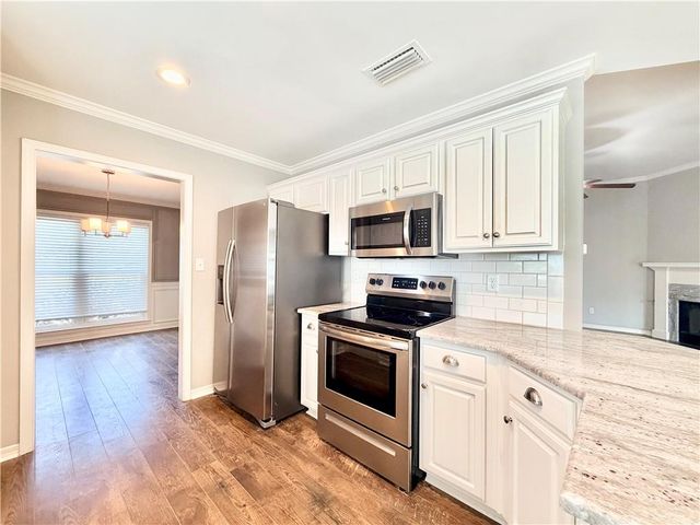 2125 Willow Oak Drive, Mobile, AL 36695