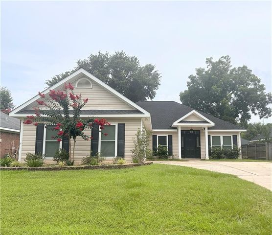 2125 Willow Oak Drive, Mobile, AL 36695