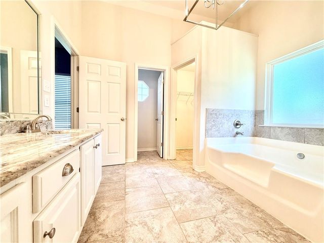 2125 Willow Oak Drive, Mobile, AL 36695
