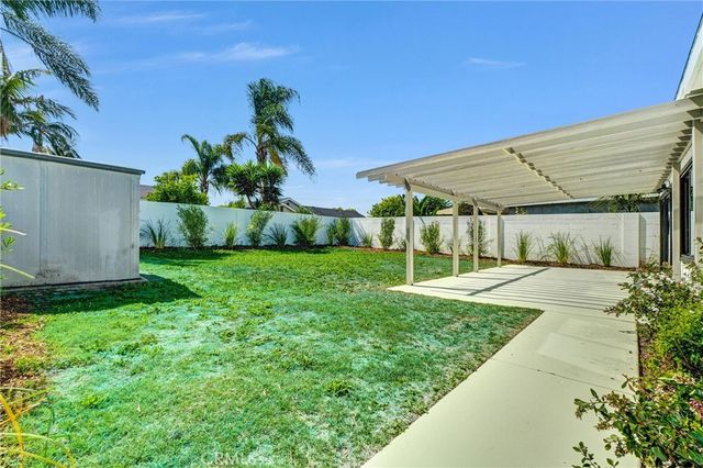 3226 S Towner Street, Santa Ana, CA 92707