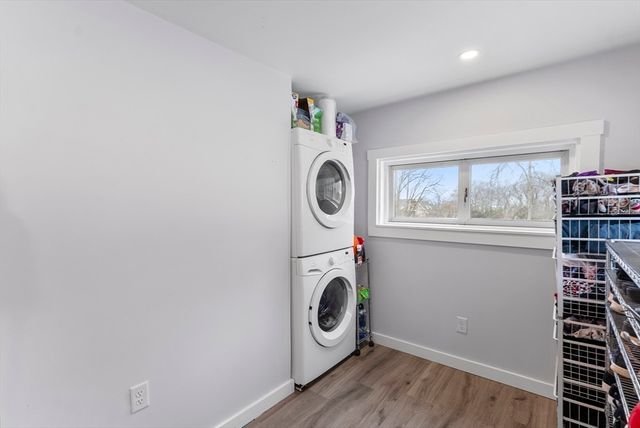 41 Bay Shore Dr, Plymouth, MA 02360