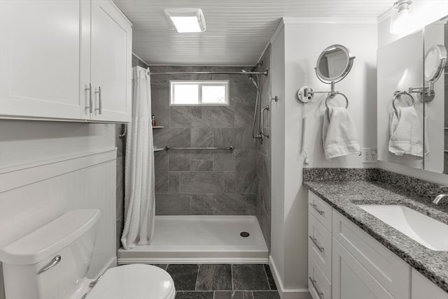 41 Bay Shore Dr, Plymouth, MA 02360