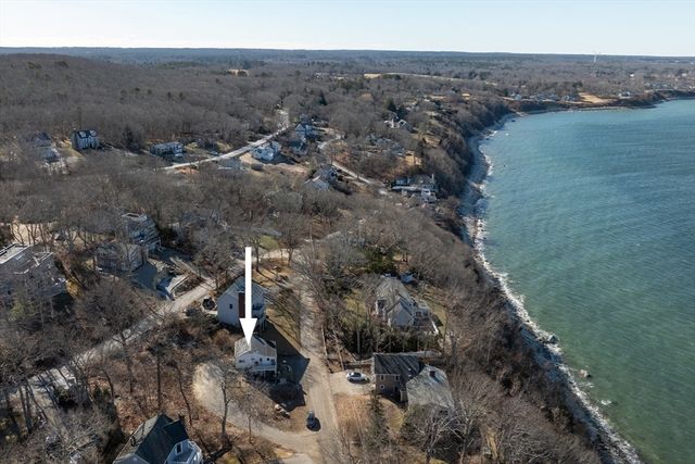 41 Bay Shore Dr, Plymouth, MA 02360