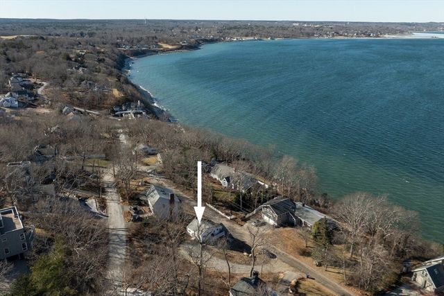 41 Bay Shore Dr, Plymouth, MA 02360