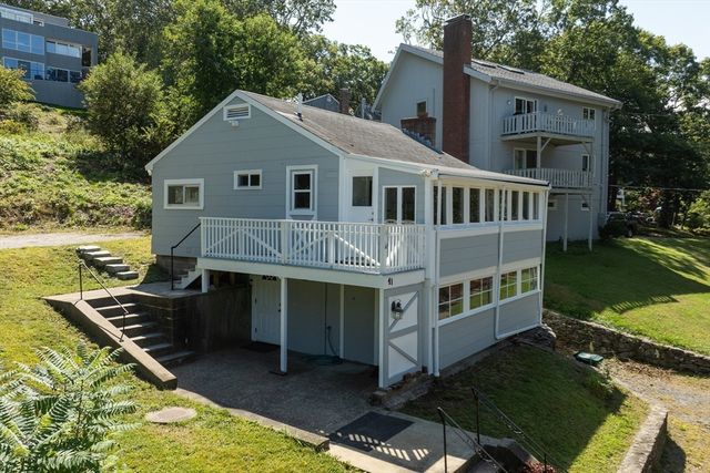 41 Bay Shore Dr, Plymouth, MA 02360