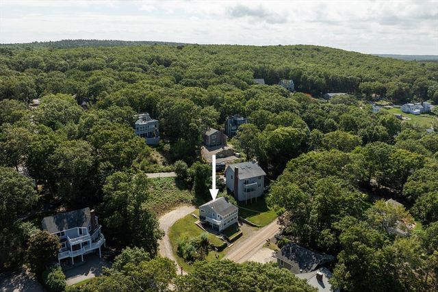 41 Bay Shore Dr, Plymouth, MA 02360