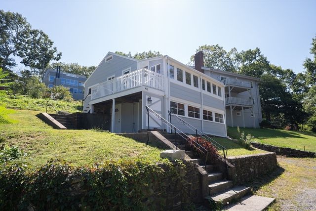 41 Bay Shore Dr, Plymouth, MA 02360