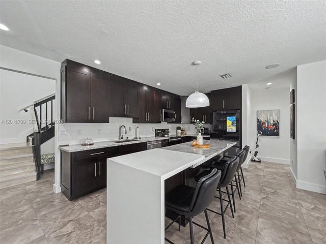 16162 SW 143rd Street, Miami, FL 33196