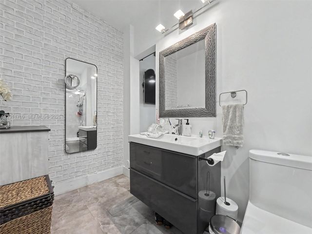 16162 SW 143rd Street, Miami, FL 33196
