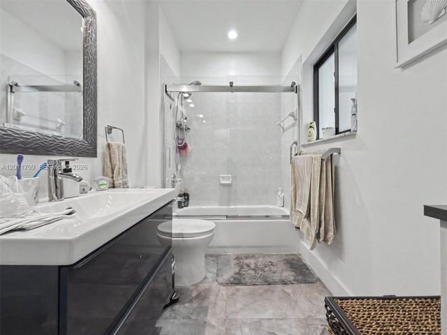 16162 SW 143rd Street, Miami, FL 33196