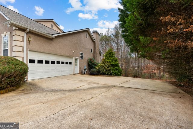40 Jacksons Valley, Sharpsburg, GA 30277