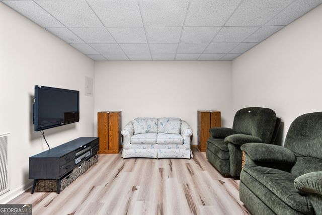 40 Jacksons Valley, Sharpsburg, GA 30277