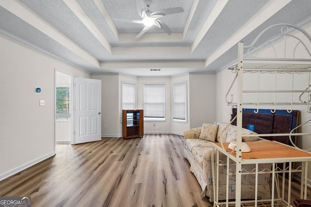 40 Jacksons Valley, Sharpsburg, GA 30277