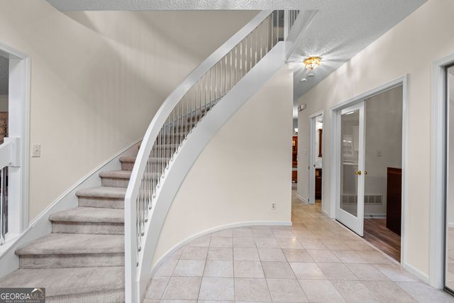 40 Jacksons Valley, Sharpsburg, GA 30277