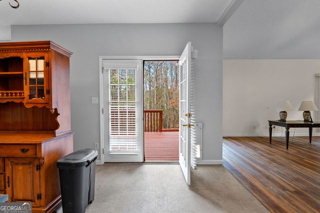 40 Jacksons Valley, Sharpsburg, GA 30277