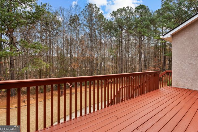 40 Jacksons Valley, Sharpsburg, GA 30277