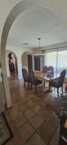 49 Cherry Hill Drive, Conroe, TX 77304