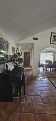 49 Cherry Hill Drive, Conroe, TX 77304