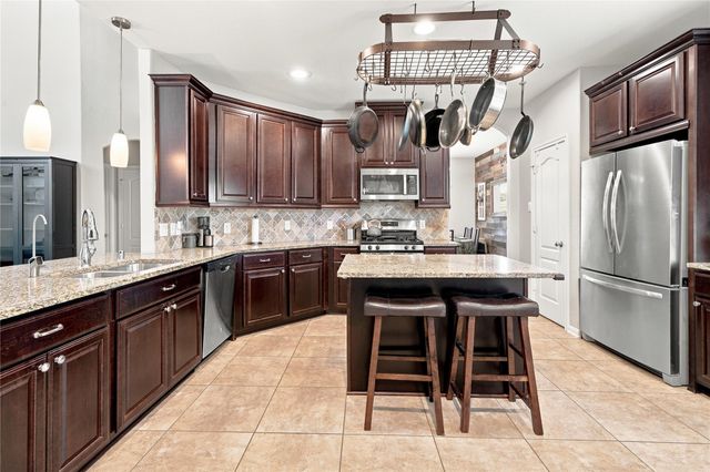 234 Dale Ridge Lane, Dickinson, TX 77539