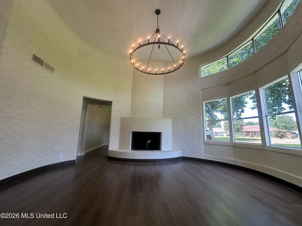 237 W Central Avenue, Coldwater, MS 38618 — photo 5