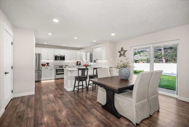 1422 N Murray Ln, Liberty Lake, WA 99019