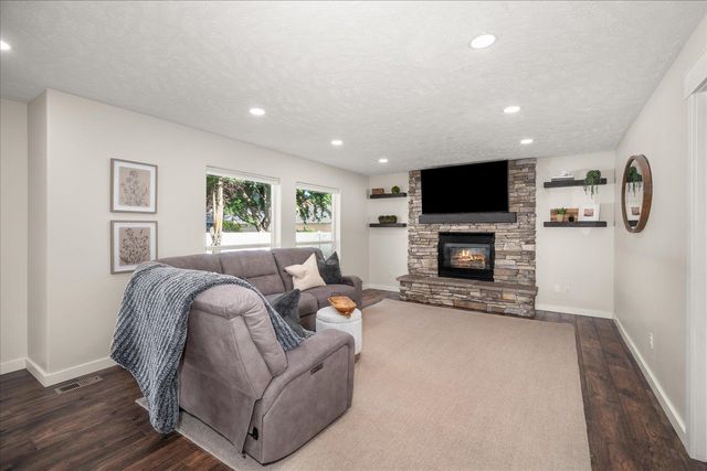 1422 N Murray Ln, Liberty Lake, WA 99019