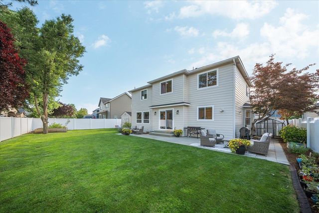 1422 N Murray Ln, Liberty Lake, WA 99019