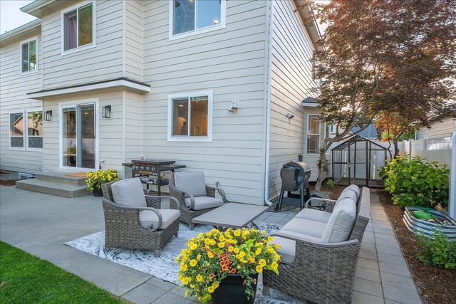 1422 N Murray Ln, Liberty Lake, WA 99019