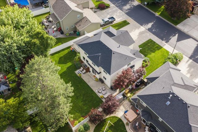 1422 N Murray Ln, Liberty Lake, WA 99019