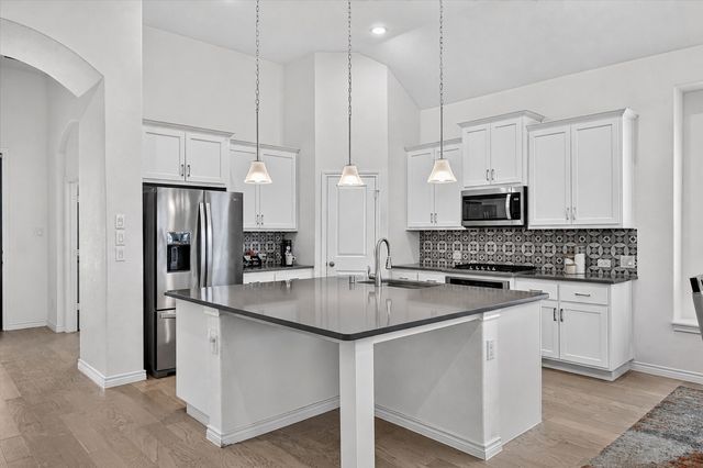533 Cedarwood Street, Little Elm, TX 76227