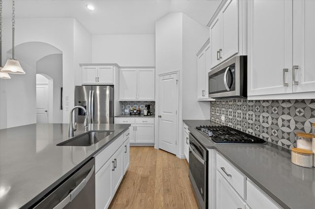 533 Cedarwood Street, Little Elm, TX 76227