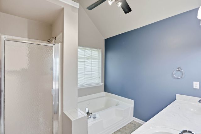 719 Williamsburg Dr, Smyrna, TN 37167