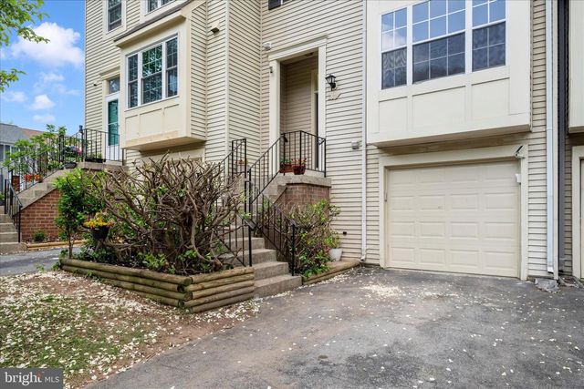 52 CHERRY BEND CT, Germantown, MD 20874