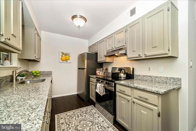 52 CHERRY BEND CT, Germantown, MD 20874