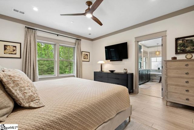 5 Maxfli Court, Travelers Rest, SC 29690