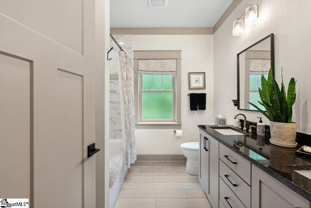 5 Maxfli Court, Travelers Rest, SC 29690