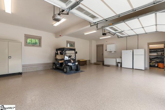 5 Maxfli Court, Travelers Rest, SC 29690