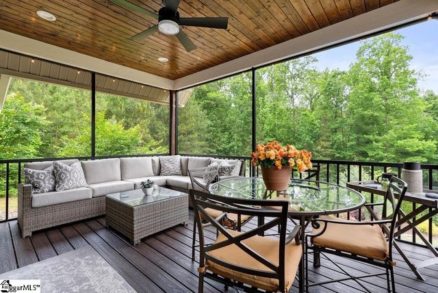 5 Maxfli Court, Travelers Rest, SC 29690