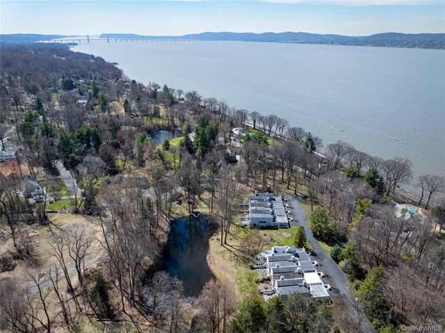29 Beechwood Way, Briarcliff Manor, NY 10510