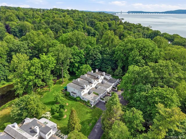 29 Beechwood Way, Briarcliff Manor, NY 10510